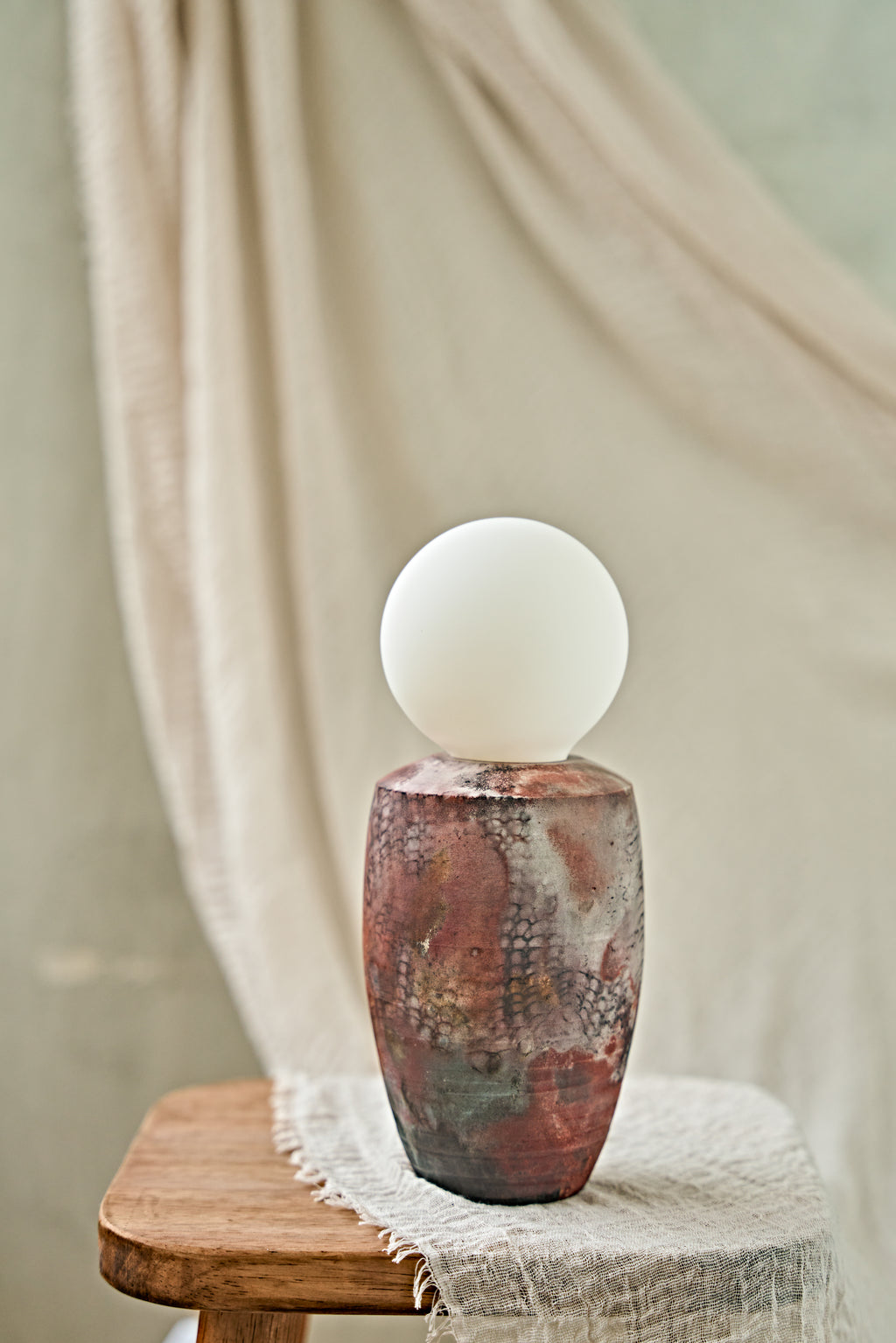 Aquila Orb Lamp